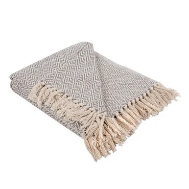 60″ Gray and White Diamond Patterned Rectangular Cotton Throw