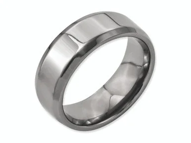 Chisel Titanium Beveled Edge 8mm Polished Wedding Band TB157 – TB157K105