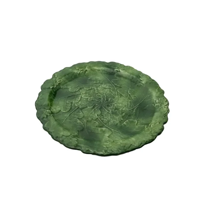 Compagnia Green Oak Leaf Charger