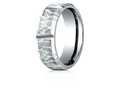 Finejewelers 10 Karat Gold 7mm Comfort-fit Hammered Finish Grooved Carved Design Band – CF6746810KAF115