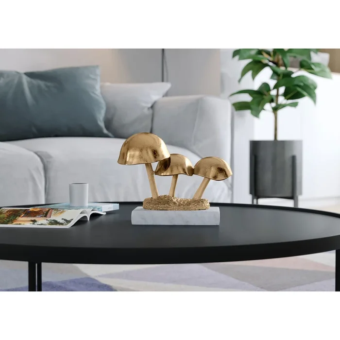 Gold Mushroom table decor