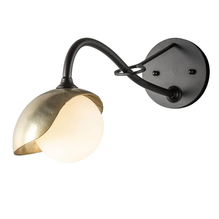Hubbardton Forge Brooklyn 1-Light Single Shade Long-Arm Sconce, 201376-SKT-07-82-GG0711