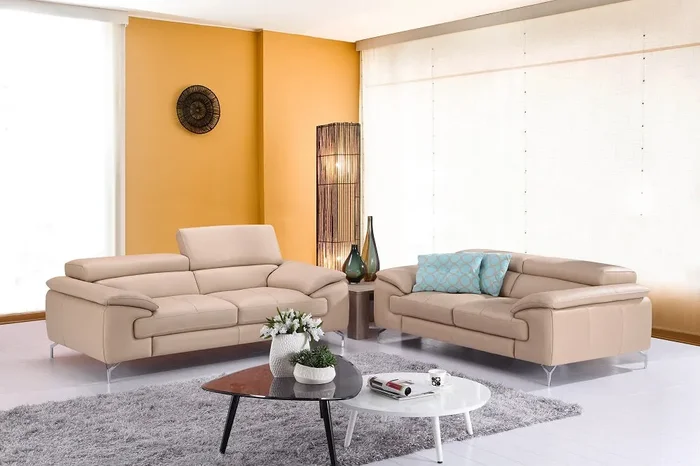 J&M Furniture A973 Italian Leather Sofa in Peanut