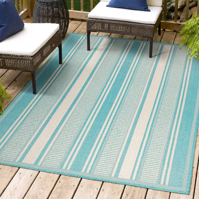 JONATHAN Y Lighting Santa Monica 4′ x 6′ Polypropylene Striped Indoor/Outdoor Rectangular Area Rug