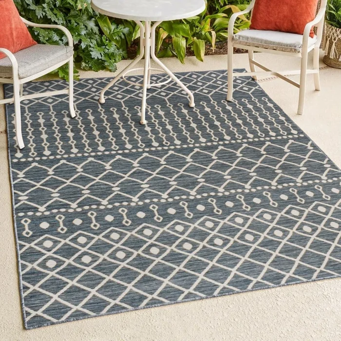 JONATHAN Y Lighting Savannah 5-1/4′ x 7-1/2′ Polypropylene Geometric and Trellis Indoor/Outdoor Rectangular Area Rug