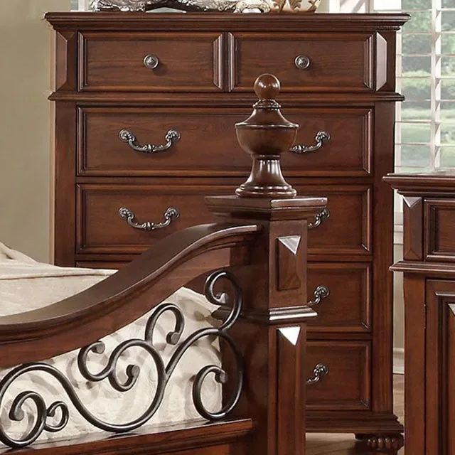 Landaluce Chest