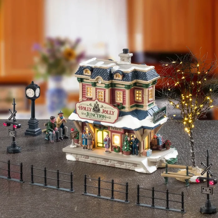 LEMAX Holly Jolly Junction Set #56672