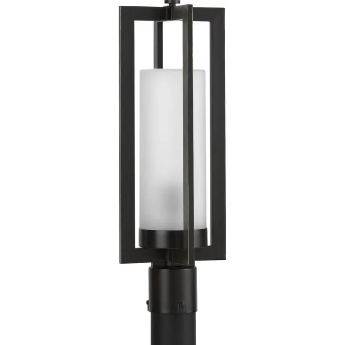 Progress Lighting Janssen 21″ Tall Outdoor Single Head Post Light