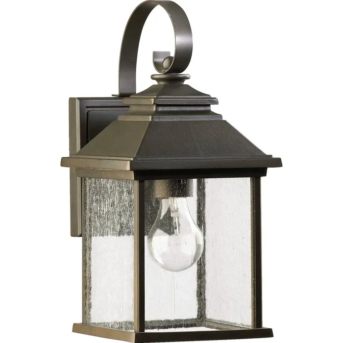 Quorum Pearson 7” Wall Lant – Ob