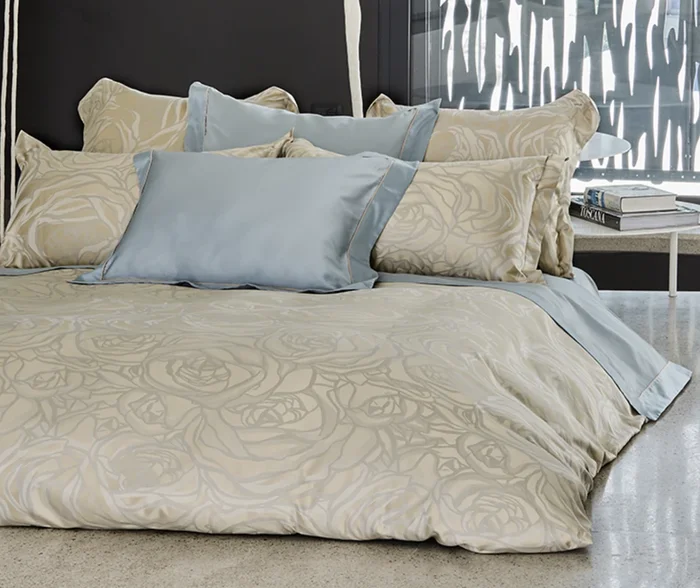 Roseto Duvet Cover