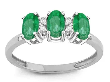 Star K Genuine Emerald 3 Three Oval Stones Promise Ring Wedding Band – 317157A4