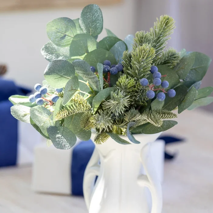 Viburnum Berry and Eucalyptus Bundle